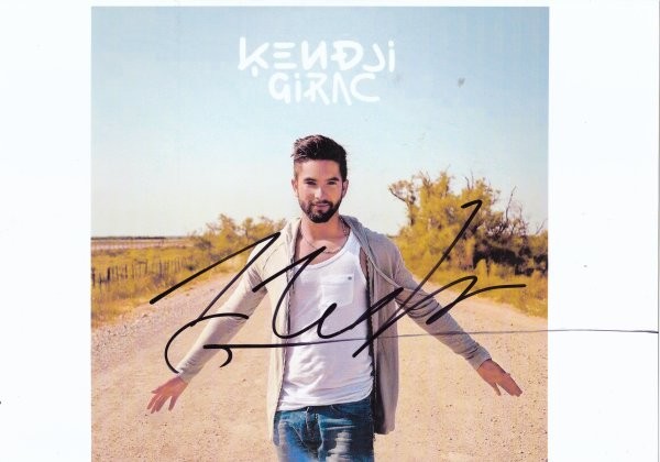 Comment Faire Pour Avoir Un Autographe De Kendjy